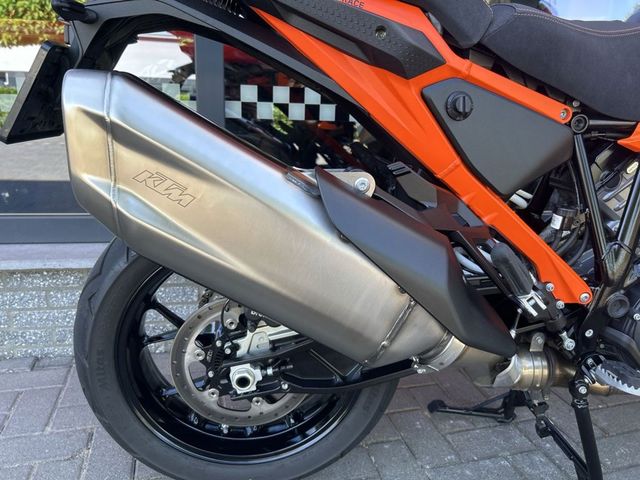 ktm - 1290-super-adventure-s