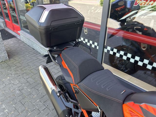 ktm - 1290-super-adventure-s