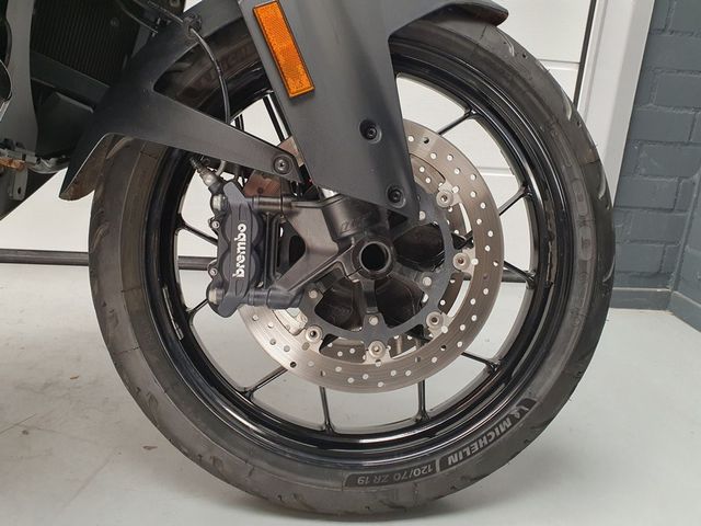 ktm - 1290-super-adventure-s