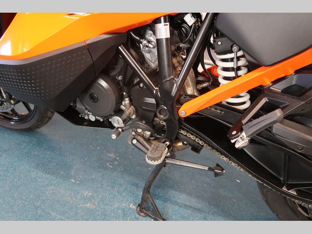 ktm - 1290-super-adventure-s