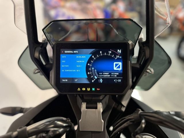 ktm - 1290-super-adventure-s