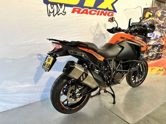 ktm - 1290-super-adventure-s