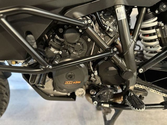 ktm - 1290-super-adventure-s