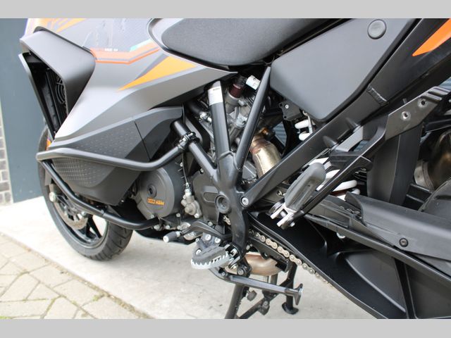 ktm - 1290-super-adventure-s