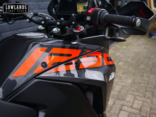 ktm - 1290-super-adventure-s
