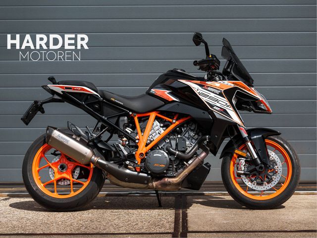 ktm - 1290-super-duke-gt