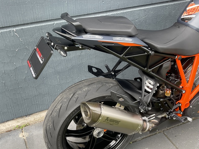 ktm - 1290-super-duke-gt