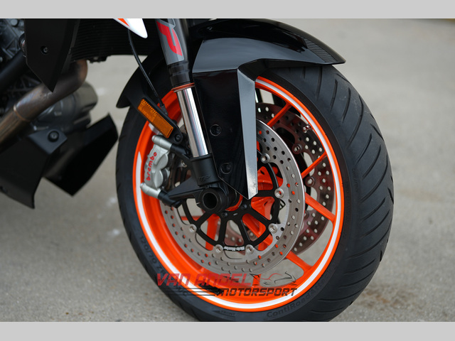 ktm - 1290-super-duke-gt