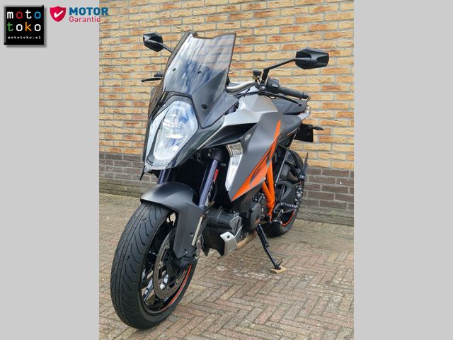 ktm - 1290-super-duke-gt