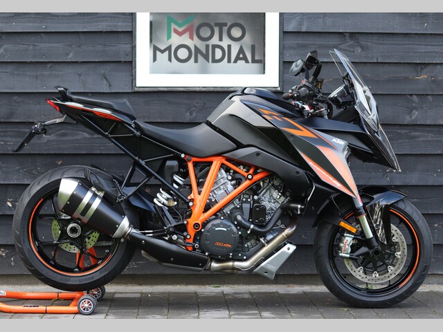 ktm - 1290-super-duke-gt