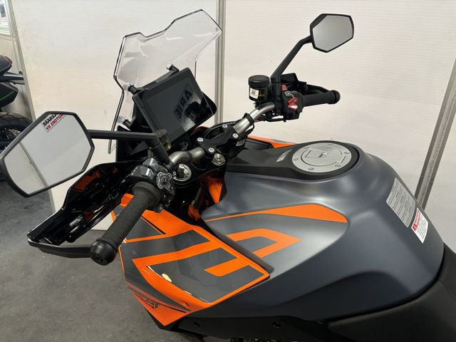 ktm - 1290-super-duke-gt