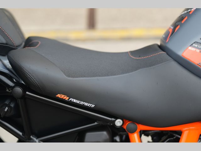 ktm - 1290-super-duke-gt