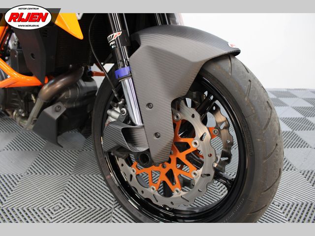 ktm - 1290-super-duke-gt