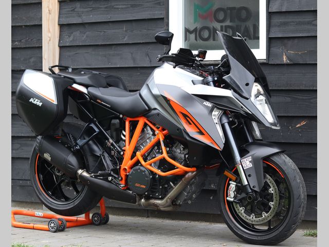 ktm - 1290-super-duke-gt