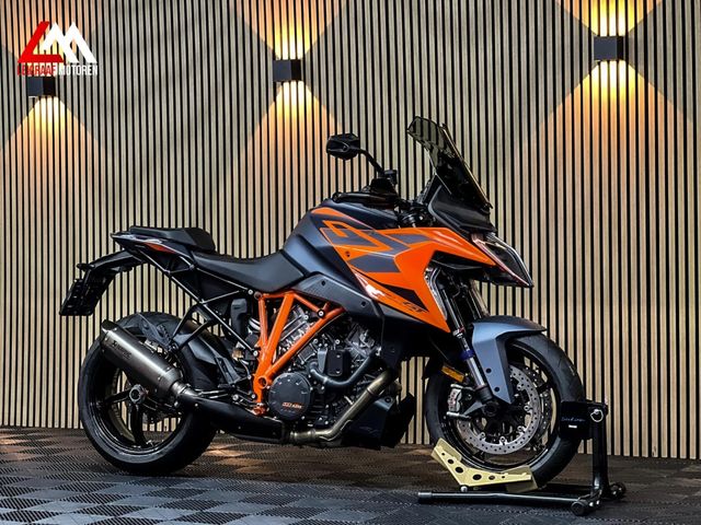 ktm - 1290-super-duke-gt