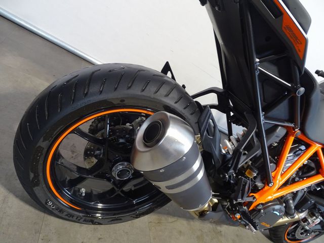 ktm - 1290-super-duke-gt