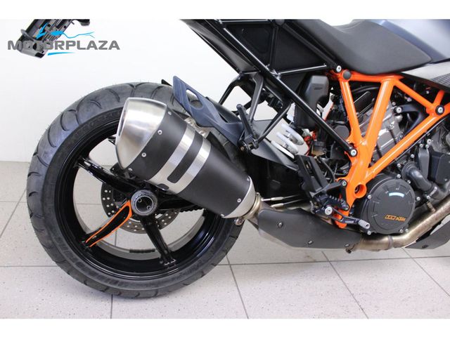 ktm - 1290-super-duke-gt