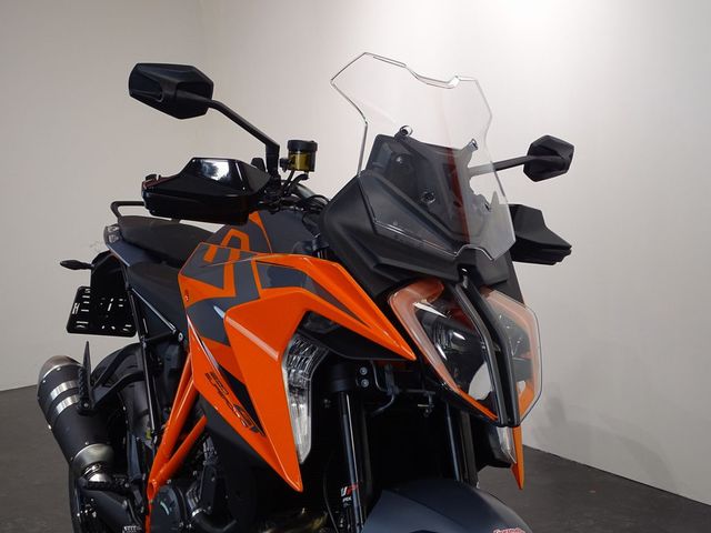 ktm - 1290-super-duke-gt