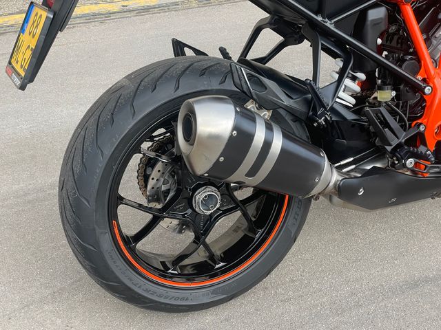 ktm - 1290-super-duke-gt