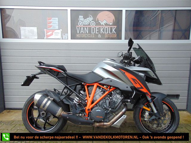 ktm - 1290-super-duke-gt