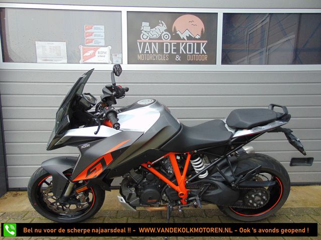 ktm - 1290-super-duke-gt