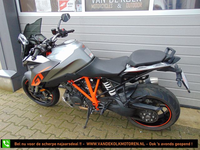 ktm - 1290-super-duke-gt