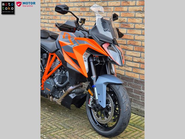 ktm - 1290-super-duke-gt