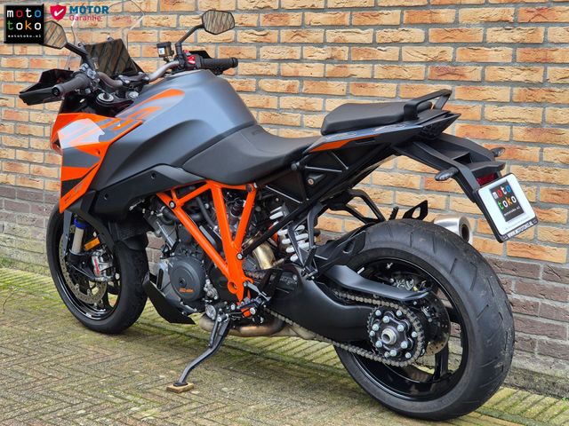 ktm - 1290-super-duke-gt