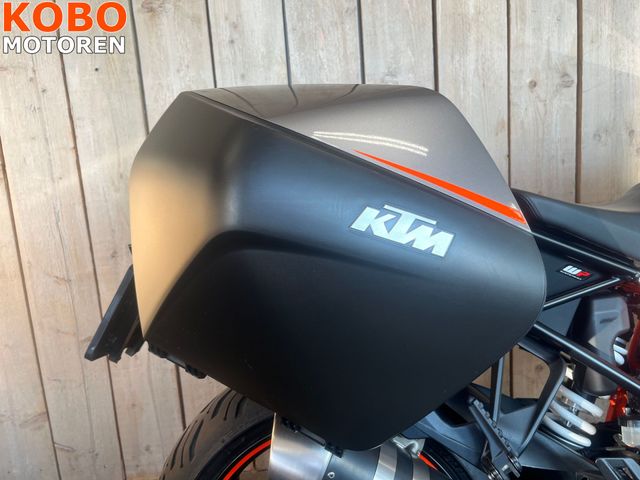 ktm - 1290-super-duke-gt
