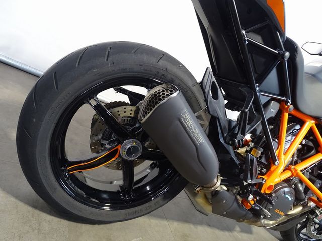 ktm - 1290-super-duke-gt