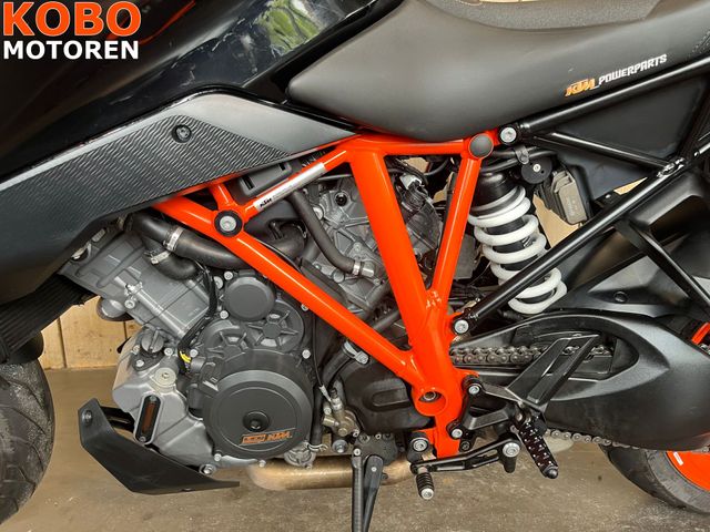 ktm - 1290-super-duke-gt