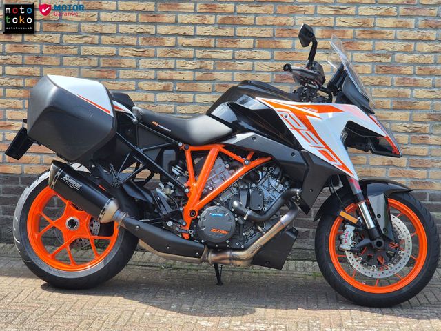 ktm - 1290-super-duke-gt
