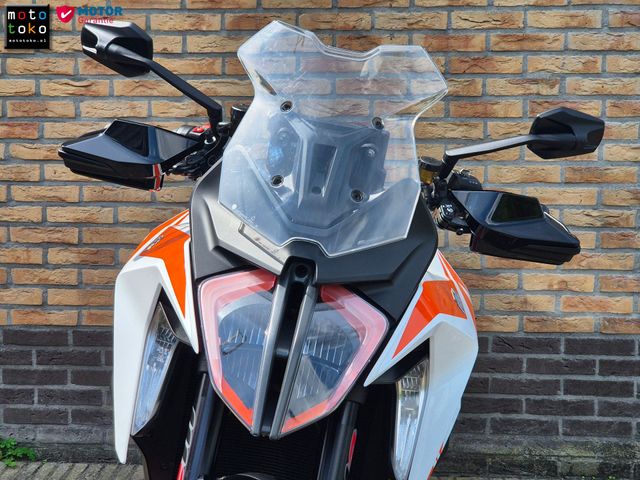 ktm - 1290-super-duke-gt