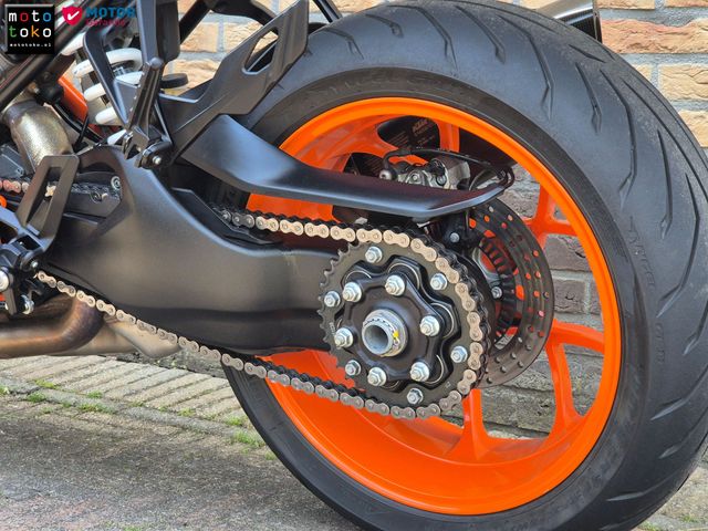 ktm - 1290-super-duke-gt