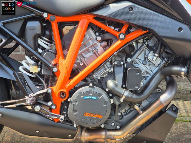 ktm - 1290-super-duke-gt