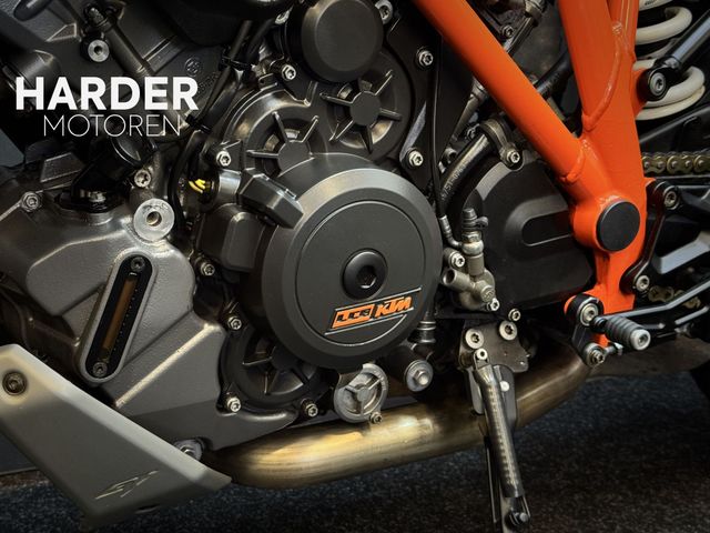 ktm - 1290-super-duke-gt