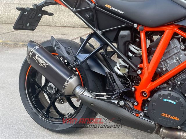 ktm - 1290-super-duke-gt