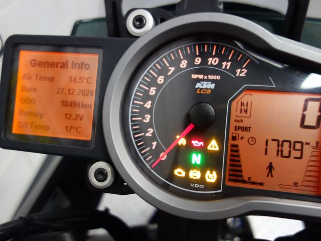 ktm - 1290-super-duke-gt