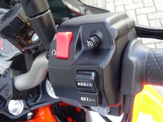 ktm - 1290-super-duke-gt