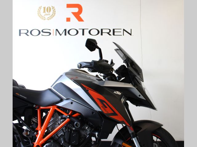 ktm - 1290-super-duke-gt