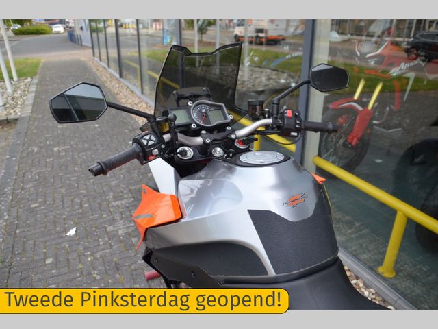 ktm - 1290-super-duke-gt