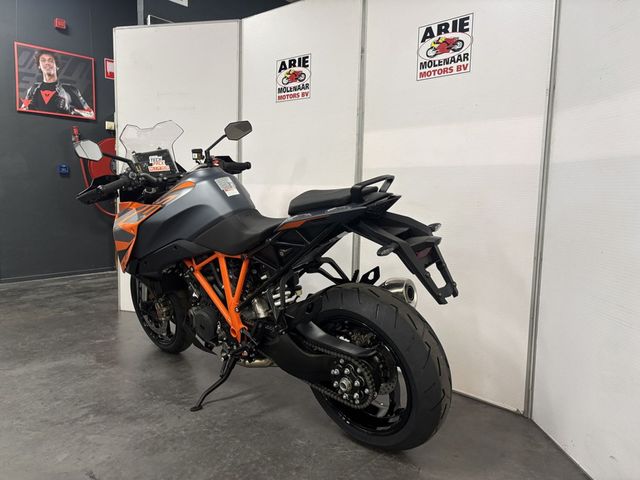 ktm - 1290-super-duke-gt