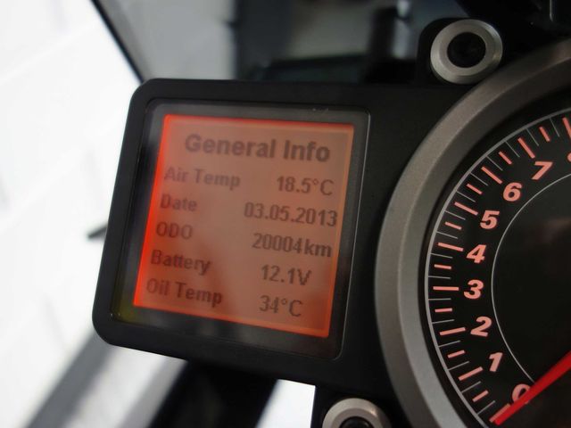 ktm - 1290-super-duke-gt