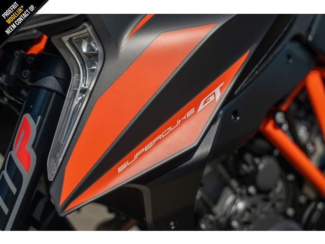 ktm - 1290-super-duke-gt