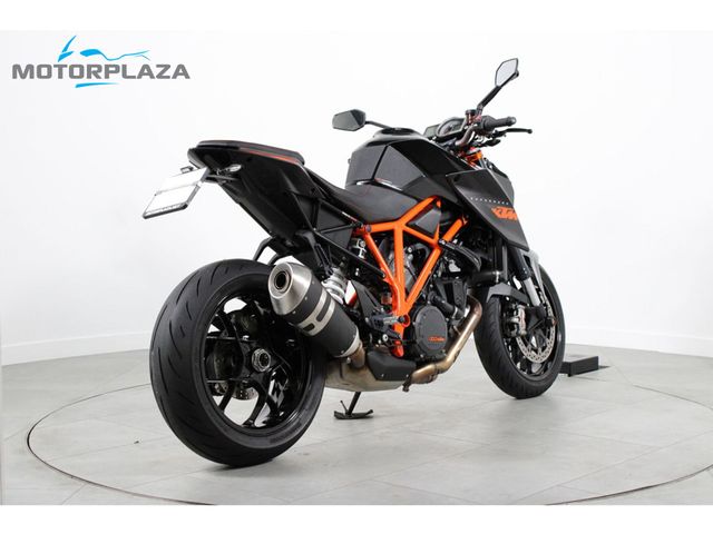 ktm - 1290-super-duke-r