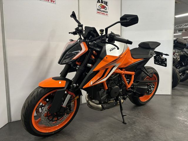 ktm - 1290-super-duke-r