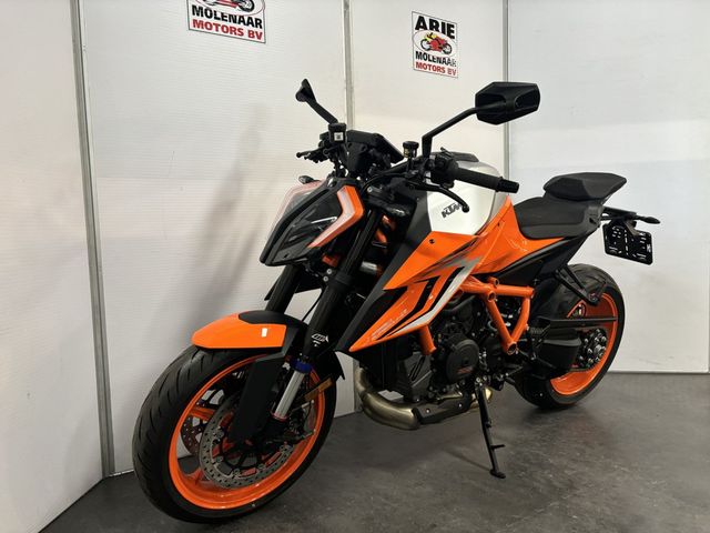 ktm - 1290-super-duke-r