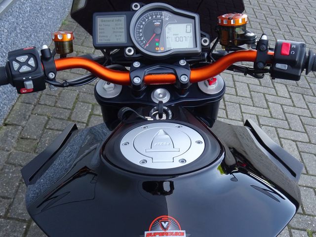 ktm - 1290-super-duke-r