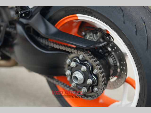 ktm - 1290-super-duke-r