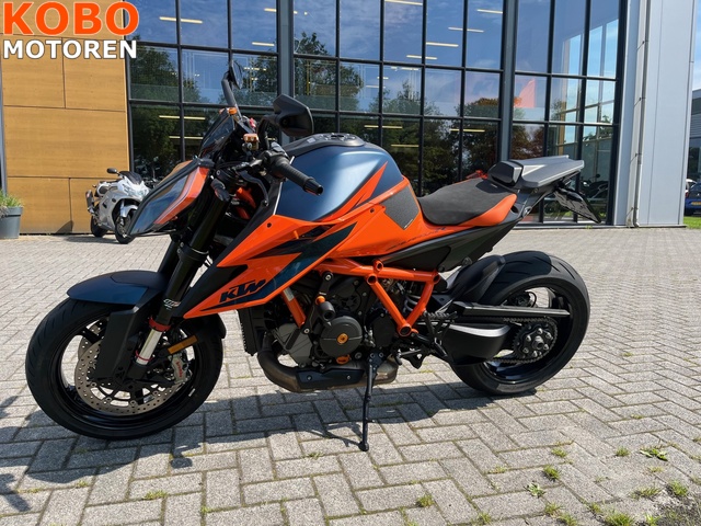 ktm - 1290-super-duke-r